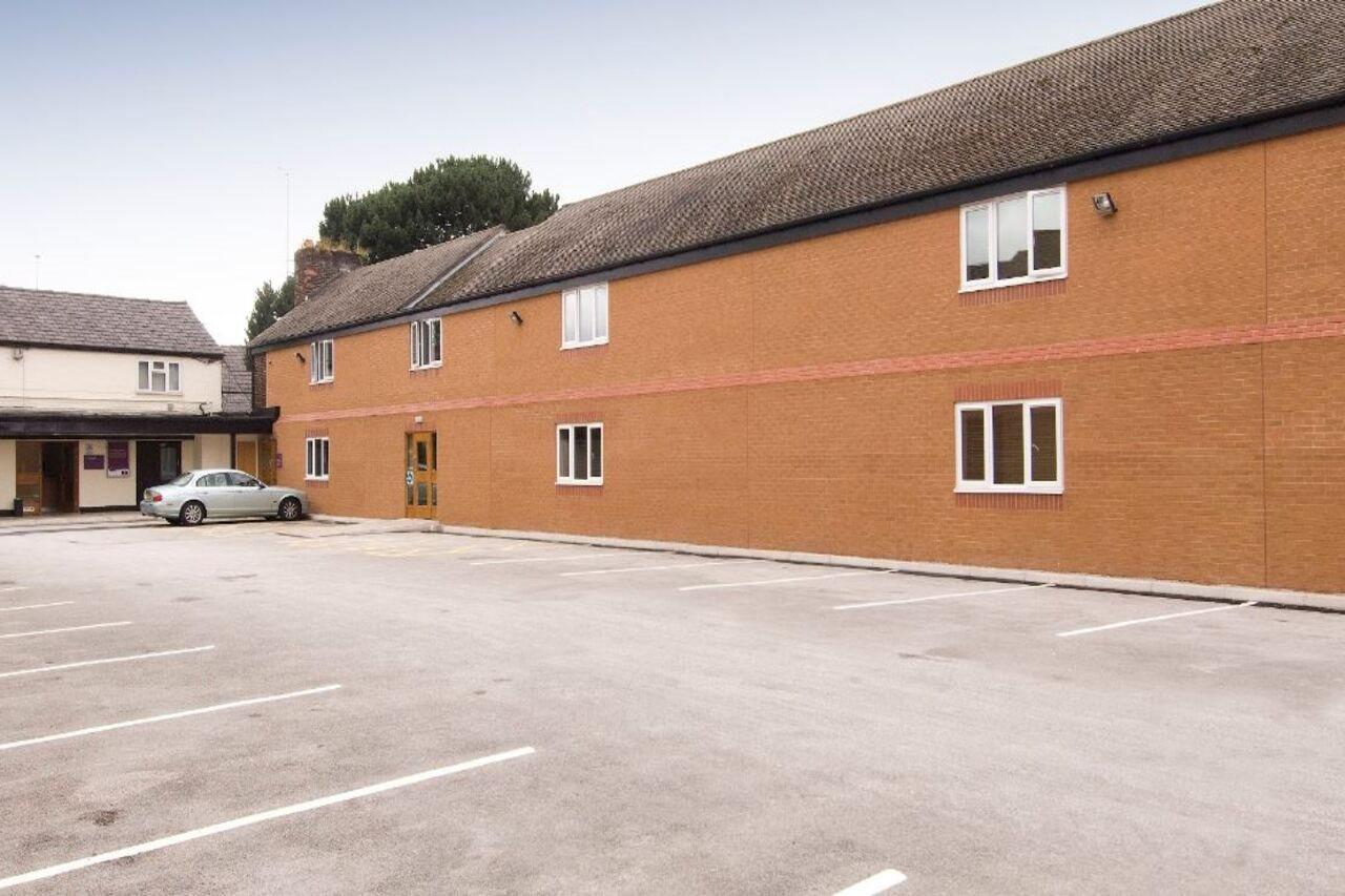 Premier Inn Knutsford Exterior photo